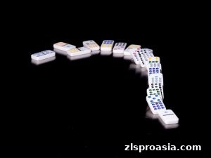 斗地主巅峰对决：尊龙凯时带你重温经典战役中的策略智慧